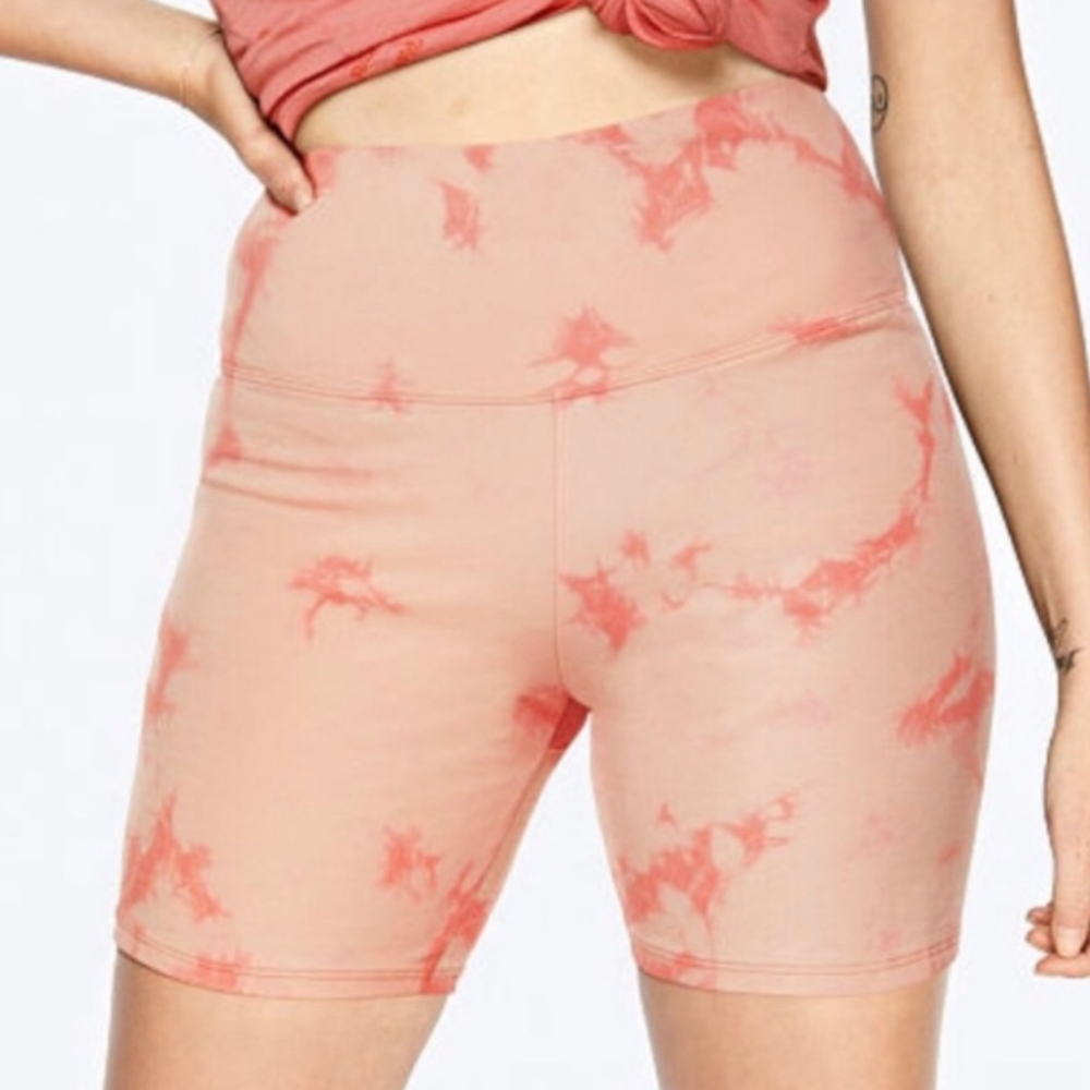 VS Pink NWT Everyday Tie Dye Bike Shorts